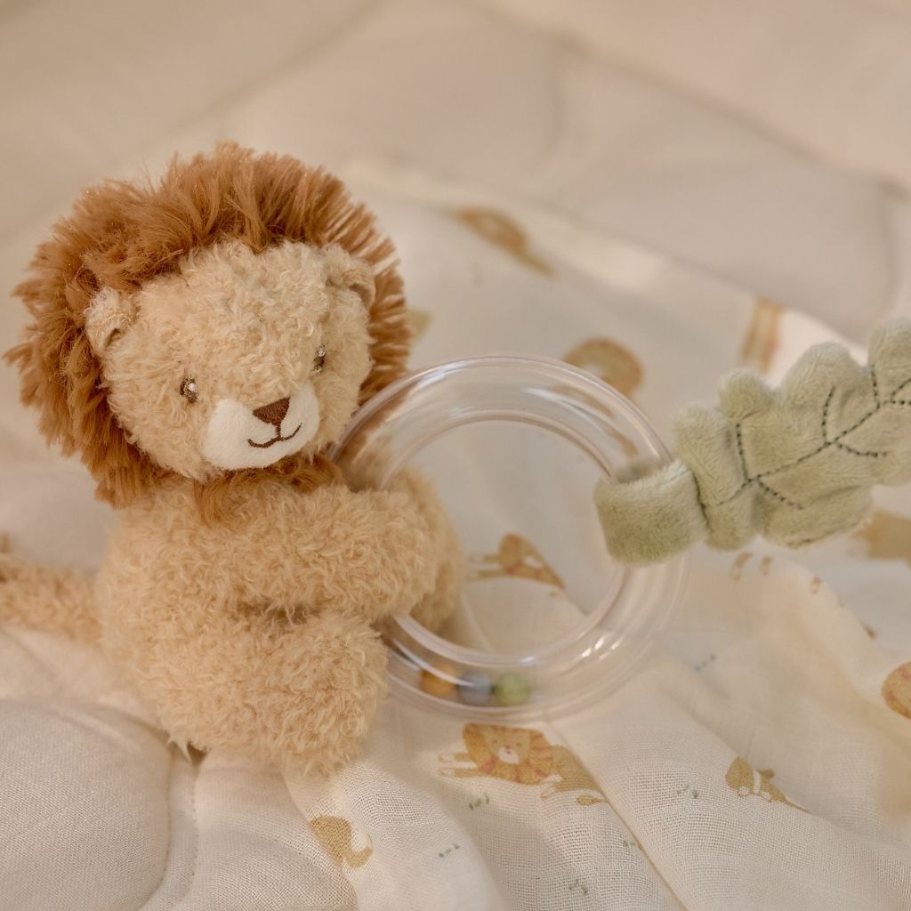 Little Dutch Hochet d'anneau  Safari Friends Lion Beige 