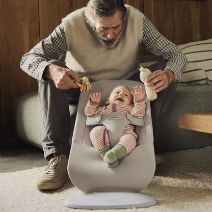 BabyBjörn Relax Sand Grey