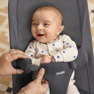 BabyBjörn Relax Mesh Dark Grey