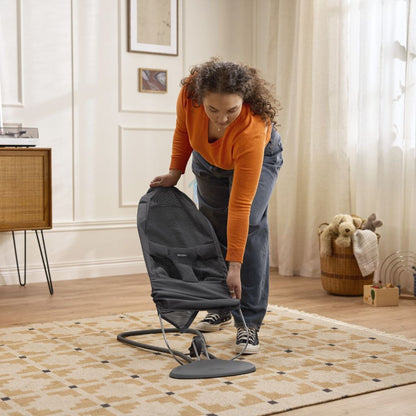 BabyBjörn Relax Mesh Dark Grey