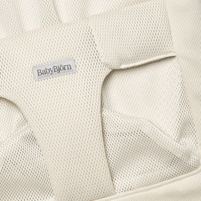 BabyBjörn Relax Stoffen Zitting Mesh Cream