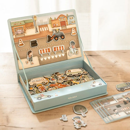 Little Dutch Tableau De Jeu Magnétique Jim's Véhicules Bleu 
 