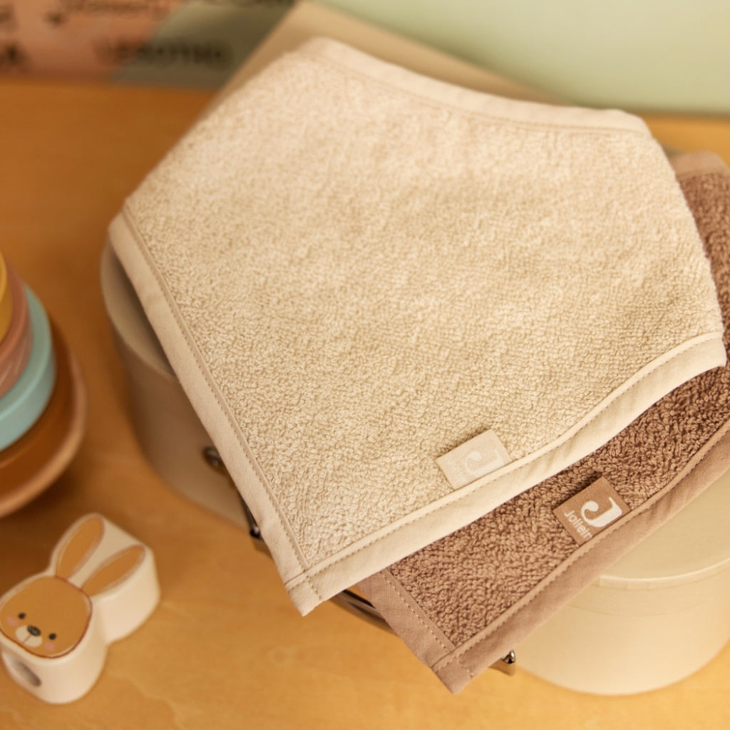 Jollein Bavor Bandana Sand / Milky Coffee – 2 Pièces