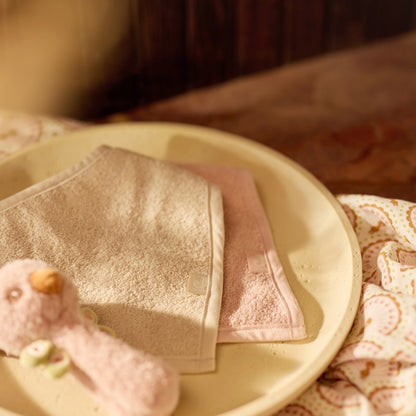 Jollein Bavoir Bandana Silk Rose / Sand – 2 Pièces