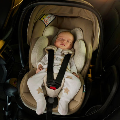 Chicco Draagbare Autostoel First Seat Recline 2 i-Size Groep 0+ Caramel