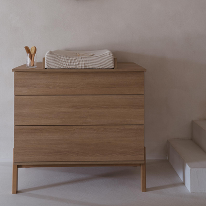 Quax Chambre de bebe 2 pièces (lit L 12 x Lg 6 cm - commode avec rallonge) Ashi Honey Ash