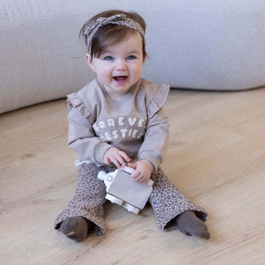 Feetje Flare broek Better Together Taupe melange