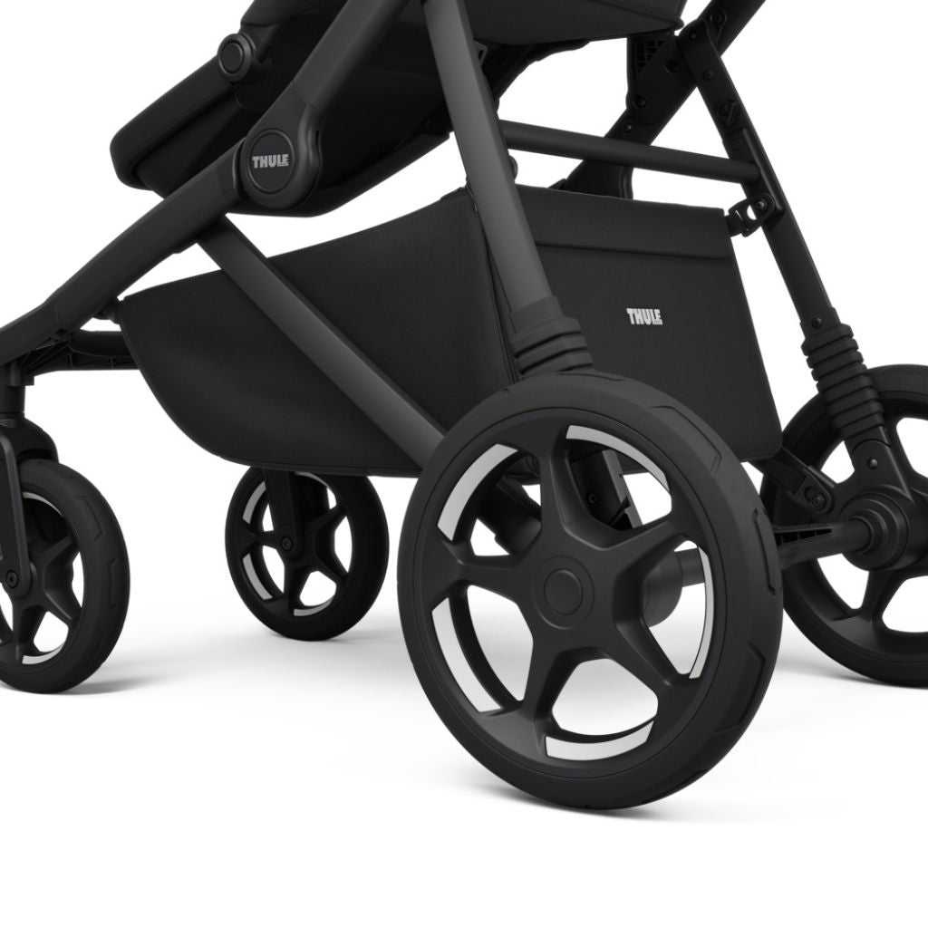 Thule 2-in-1 Kinderwagen Sleek2 Black + Draagmand Black + Gratis Zwarte Voetenzak