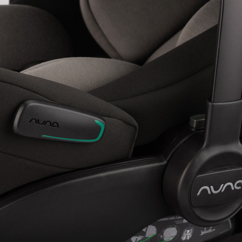 Nuna Draagbare autostoel ARRA™ Flex Groep 0+ Caviar leer Chocolate