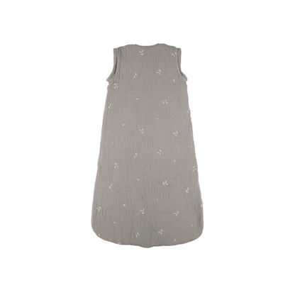 Noukie's Slaapzak met afritsbare mouwen muslin kaki 100 cm