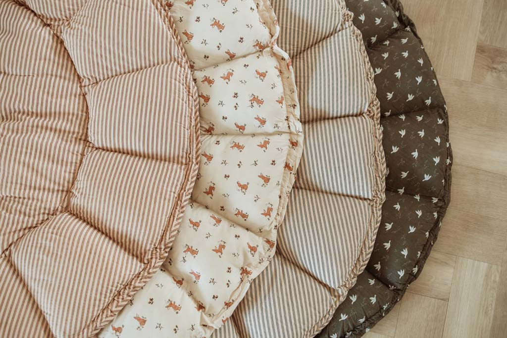 Stripes brown organic babymat
