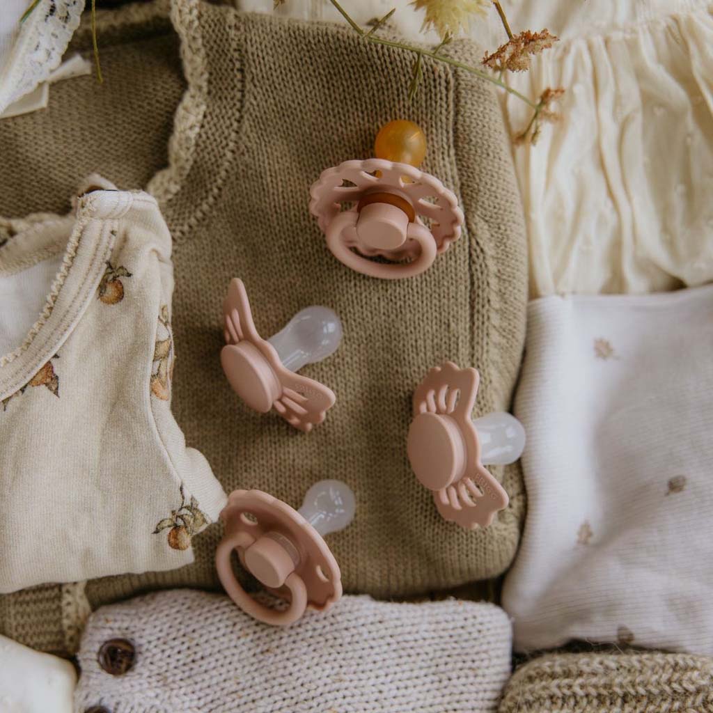INFO+ Baby's eerste fopspeen pakketje blush
