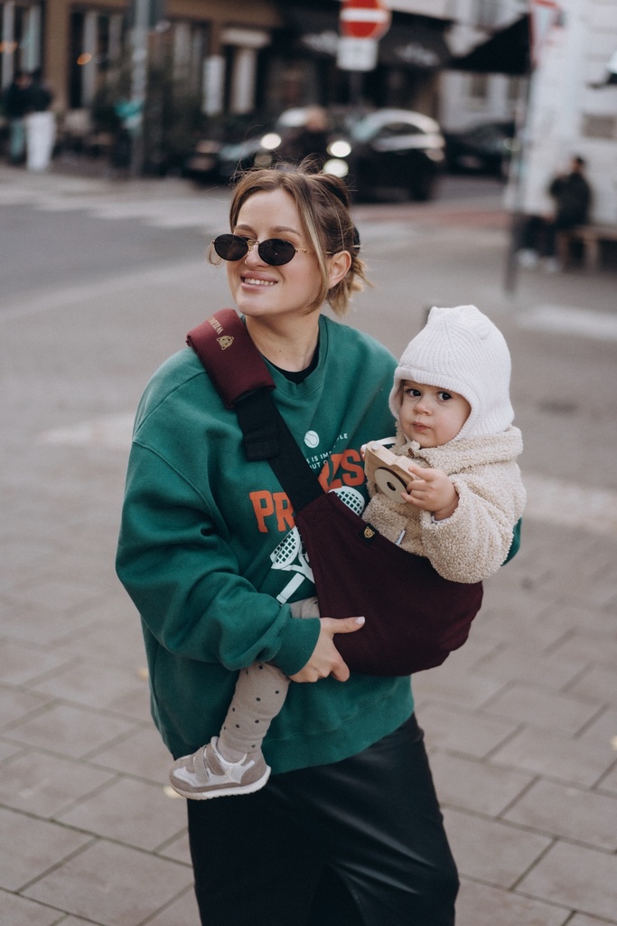 Wildride Porte-bébé Toddler Swing Carrier Merlot