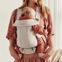 BabyBjörn Buikdrager Mini 3D Jersey light beige