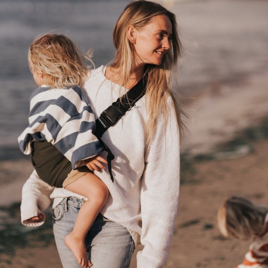 Wildride Draagzak Toddler Swing Carrier zwart