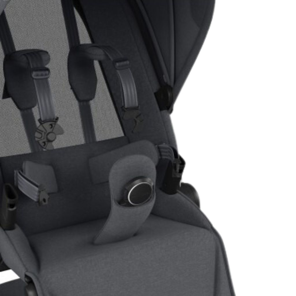 Maxi-Cosi Kinderwagen Fame Twillic Graphite met Close2Me-draagmand