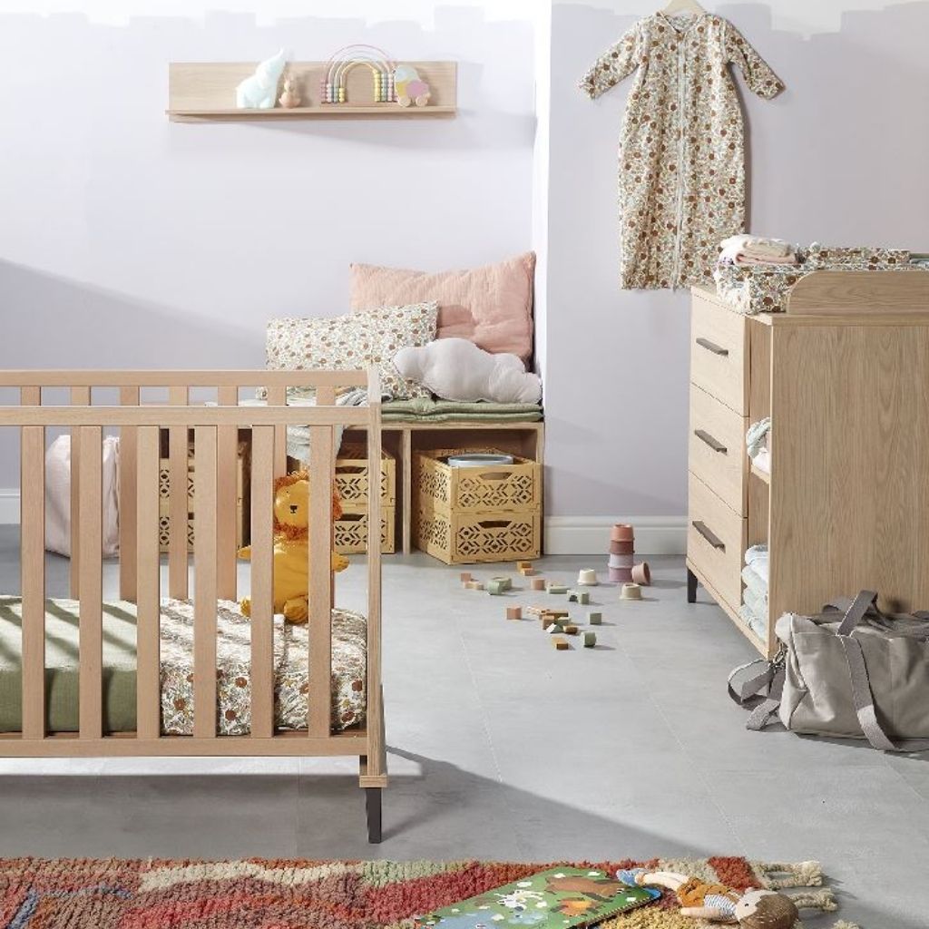 Transland 3-delige babykamer (meegroeibed + commode + kast met 2 deuren) Niel