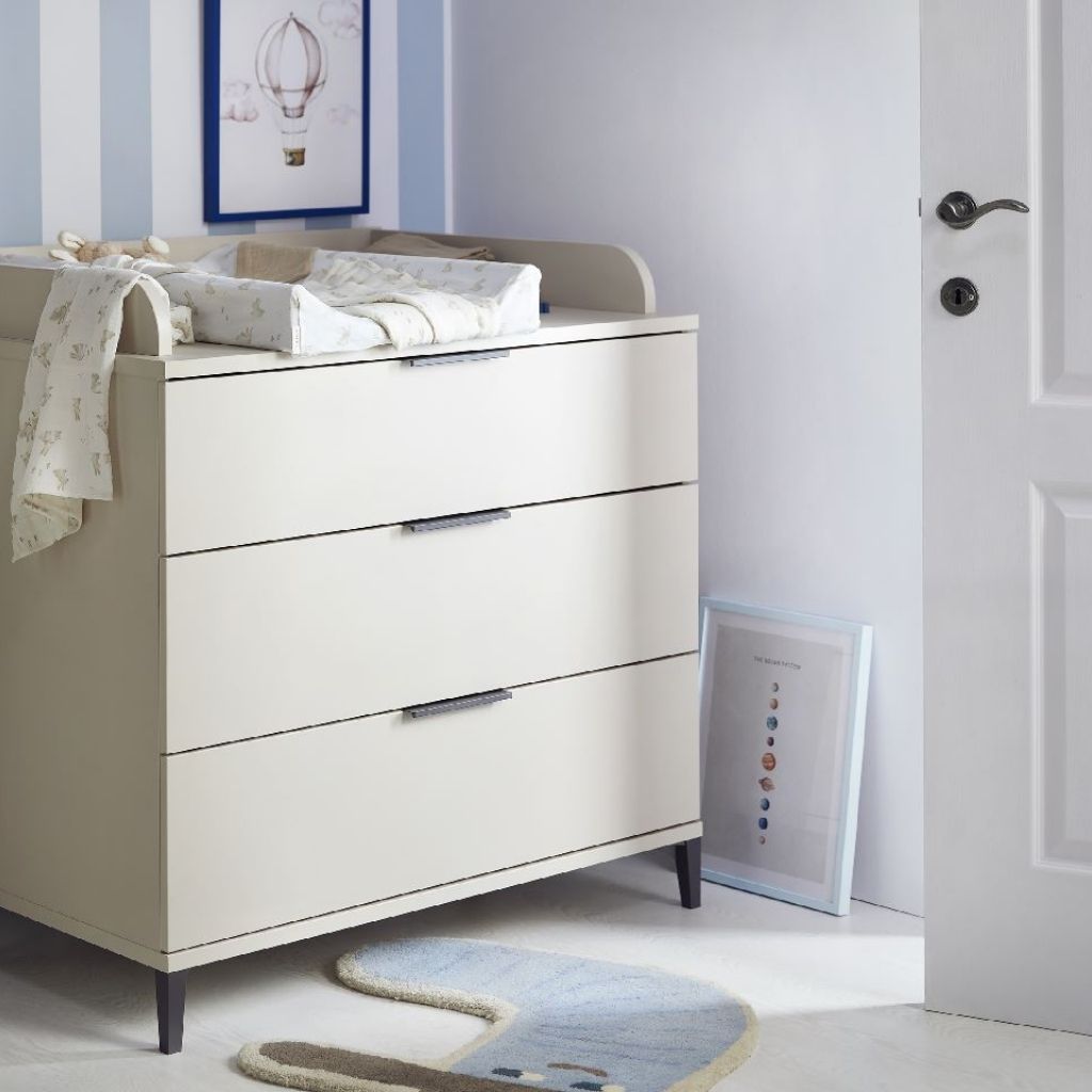 Transland 3-delige babykamer (meegroeibed + commode + kast met 3 deuren) Jessie beige